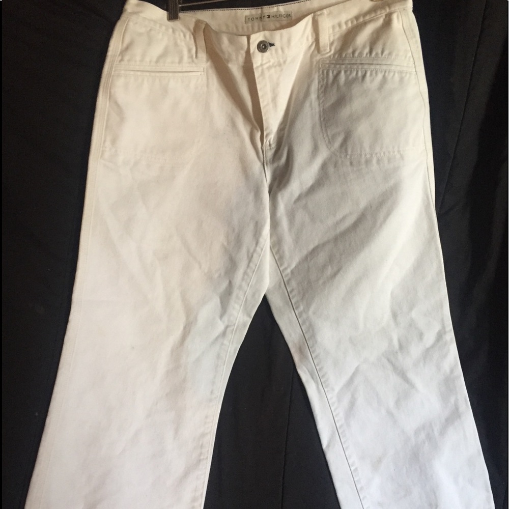Tommy Hilfiger Woman’s White Capri Jeans Size 12
